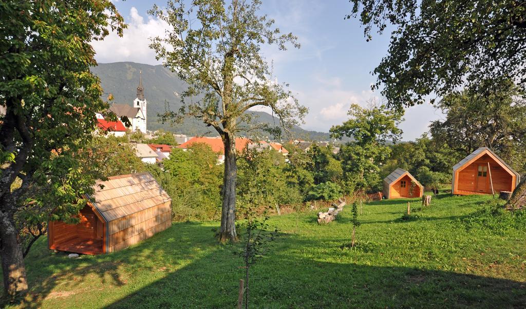 Glamping Organic Farm Slibar Villa Trzic Luaran gambar